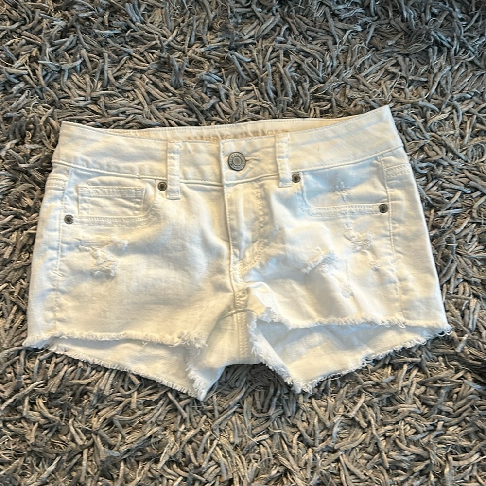 White american eagle jean shorts size two